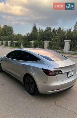 Седан Tesla Model 3 2018 в 