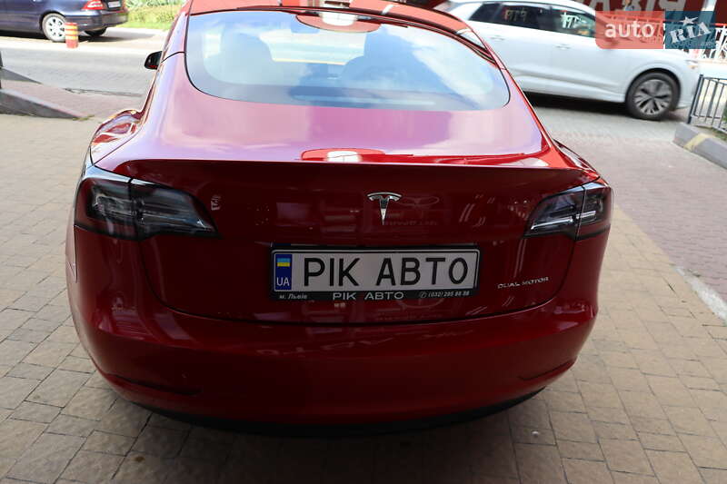 Седан Tesla Model 3 2022 в Львове фото 11 Седан Tesla Model 3 2022 в Львове