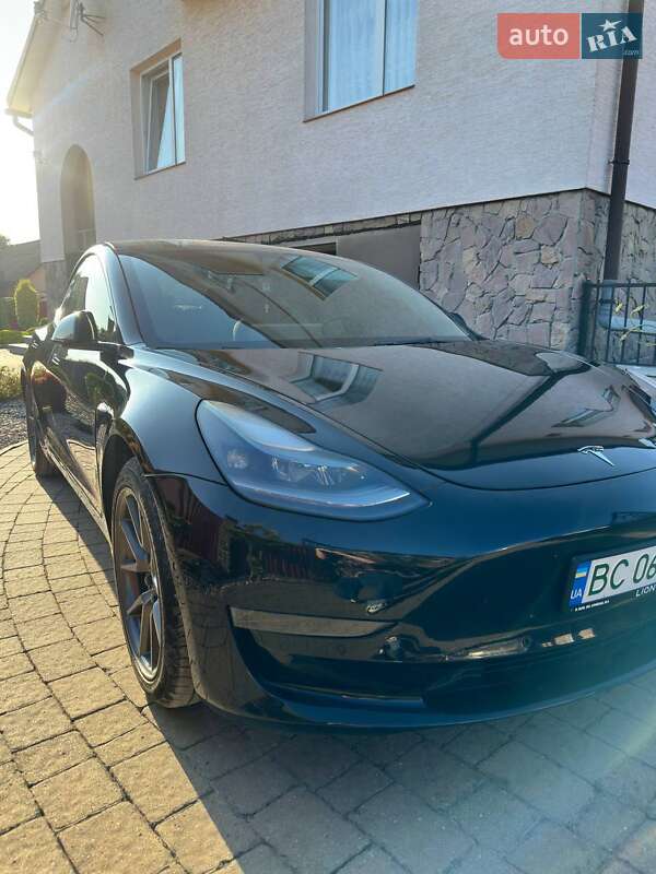 Седан Tesla Model 3 2021 в Львове фото 8 Седан Tesla Model 3 2021 в Львове