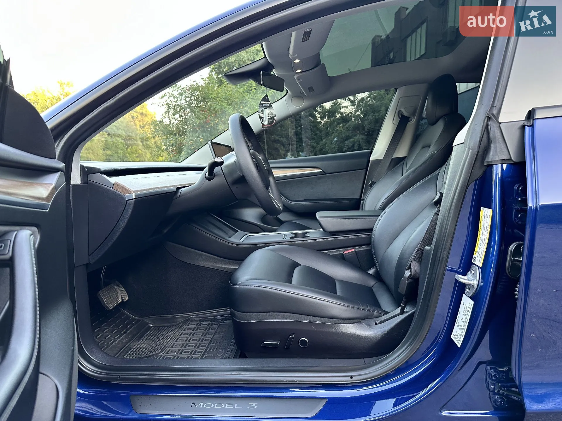 2022 Tesla Model 3 - мініатюра 21
