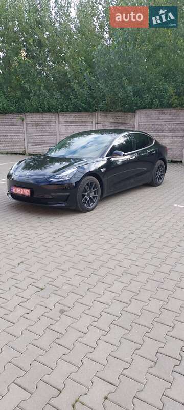 Седан Tesla Model 3 2020 в Ужгороде фото 17 Седан Tesla Model 3 2020 в Ужгороде