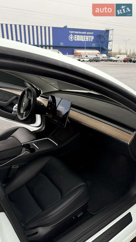 Седан Tesla Model 3 2022 в Ровно фото 2 Седан Tesla Model 3 2022 в Ровно