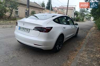 Седан Tesla Model 3 2021 в Одессе
