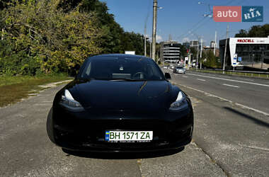 Седан Tesla Model 3 2018 в 