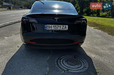 Седан Tesla Model 3 2018 в 