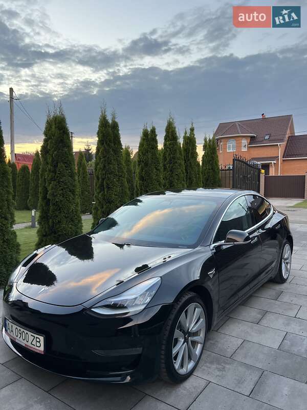 Tesla Model 3 2020 Tesla Model 3 2020