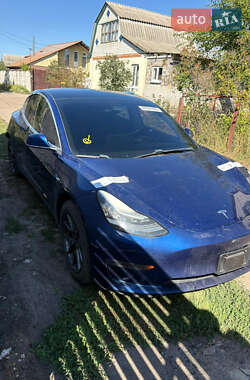 Седан Tesla Model 3 2020 в Харькове