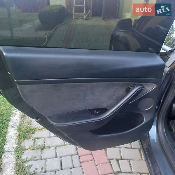 Седан Tesla Model 3 2023 в Каменке-Бугской фото 19 Седан Tesla Model 3 2023 в Каменке-Бугской