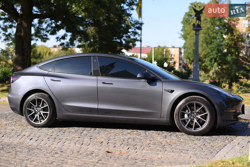 Седан Tesla Model 3 2022 в Фастове фото 32 Седан Tesla Model 3 2022 в Фастове