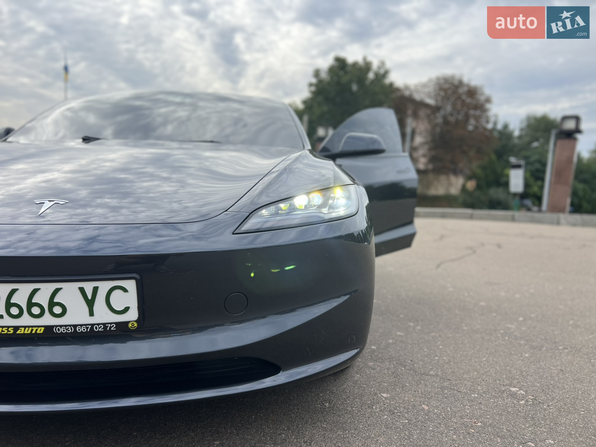 2024 Tesla Model 3 - мініатюра 10