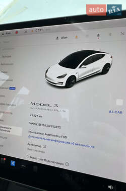 Седан Tesla Model 3 2019 в 