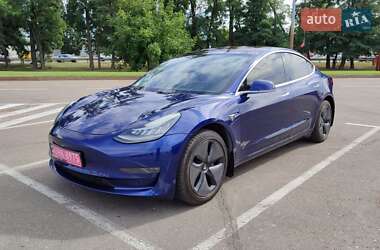 Седан Tesla Model 3 2018 в 