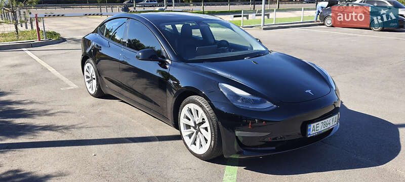 Tesla Model 3 2021