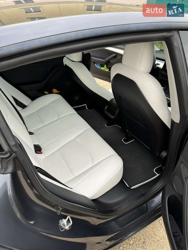 Седан Tesla Model 3 2022 в Тернополе фото 13 Седан Tesla Model 3 2022 в Тернополе
