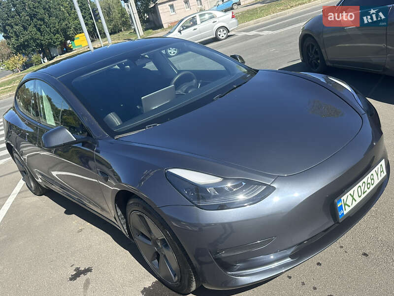Tesla Model 3 2023