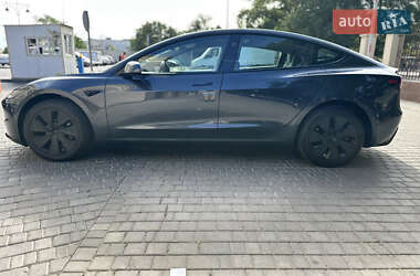 Седан Tesla Model 3 2024 в Одессе