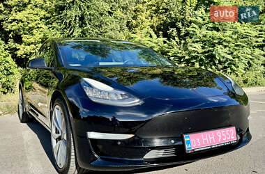 Седан Tesla Model 3 2018 в Днепре