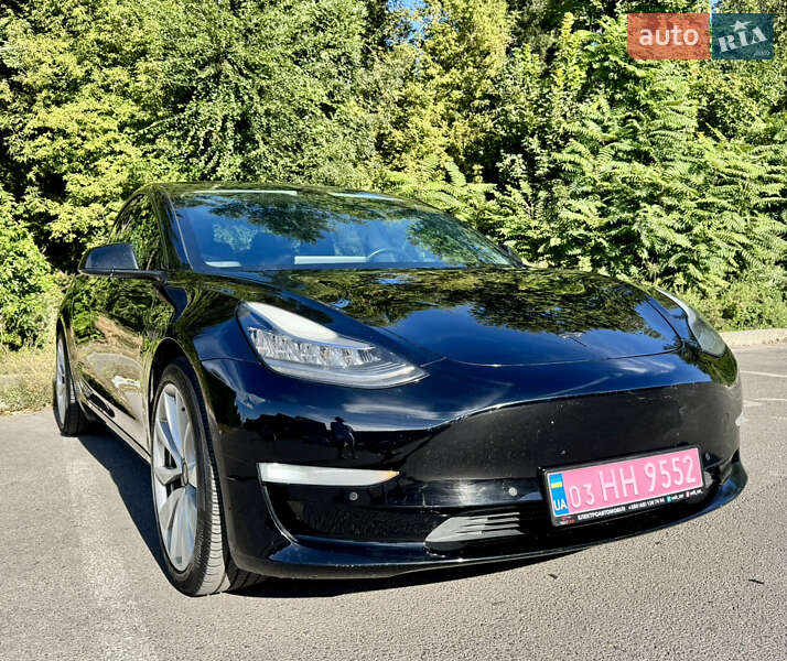 Tesla Model 3 2018