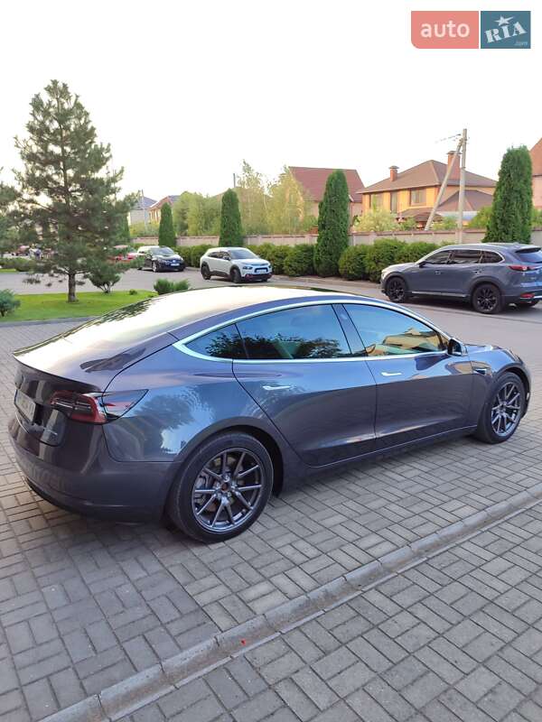 Седан Tesla Model 3 2019 в Запорожье фото 6 Седан Tesla Model 3 2019 в Запорожье