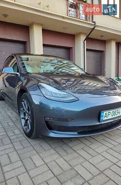 Седан Tesla Model 3 2019 в Запорожье