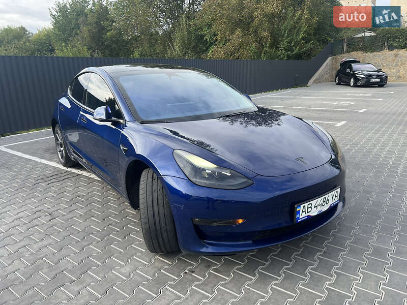 Седан Tesla Model 3 2021 в Вінниці