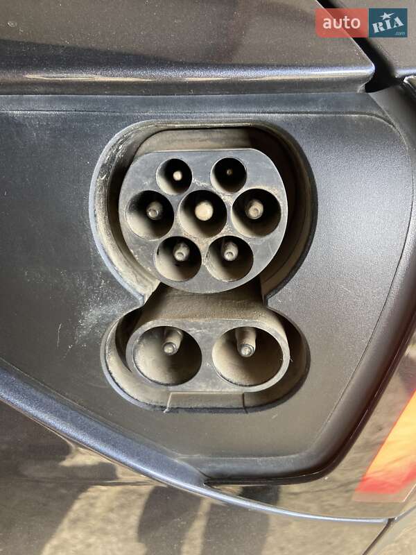 Седан Tesla Model 3 2021 в Хусте фото 34 Седан Tesla Model 3 2021 в Хусте