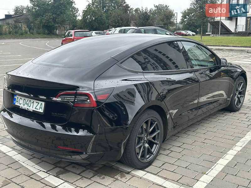 Седан Tesla Model 3 2021 в Луцке фото 8 Седан Tesla Model 3 2021 в Луцке