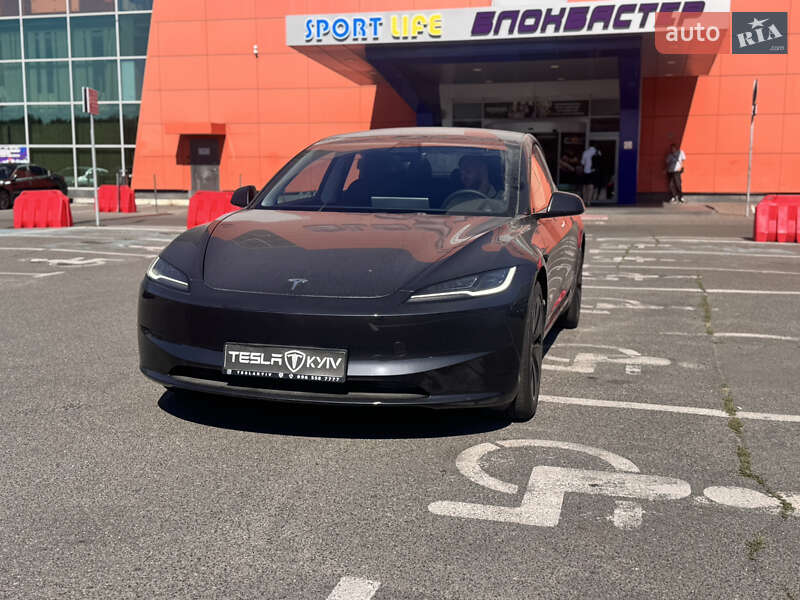 Седан Tesla Model 3 2024 в Киеве фото 13 Седан Tesla Model 3 2024 в Киеве