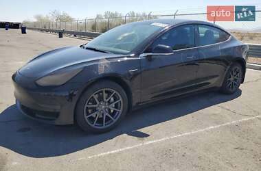 Tesla Model 3 2018