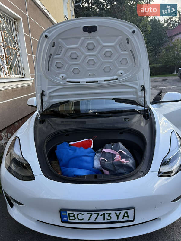 Седан Tesla Model 3 2021 в Трускавці фото 12 Седан Tesla Model 3 2021 в Трускавці