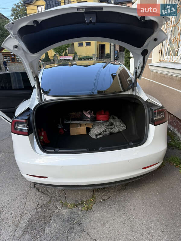 Седан Tesla Model 3 2021 в Трускавці фото 16 Седан Tesla Model 3 2021 в Трускавці