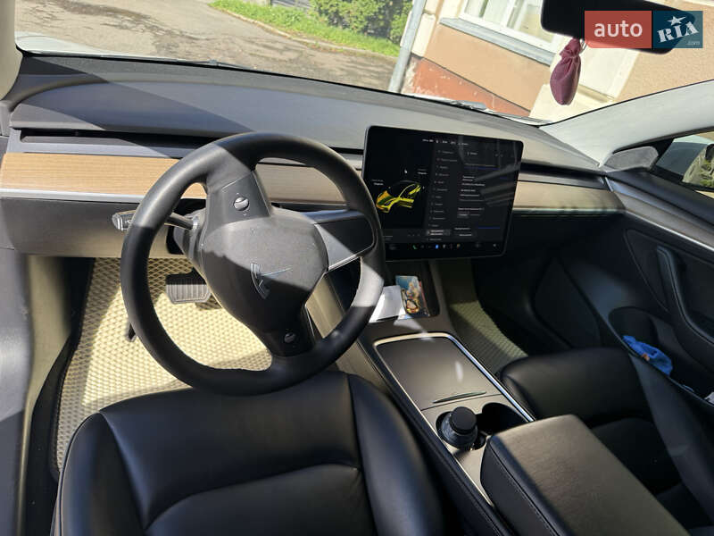 Седан Tesla Model 3 2021 в Трускавці фото 37 Седан Tesla Model 3 2021 в Трускавці
