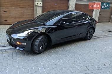 Седан Tesla Model 3 2021 в Тернополе
