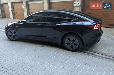 Седан Tesla Model 3 2021 в Тернополе