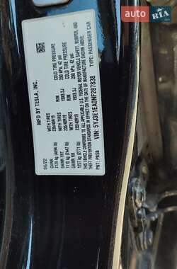 Седан Tesla Model 3 2022 в 