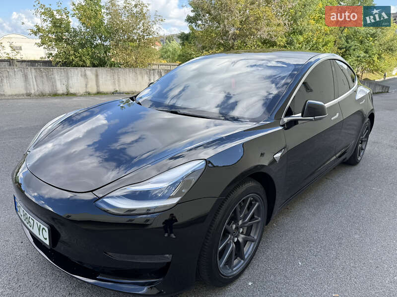 Седан Tesla Model 3 2018 в 