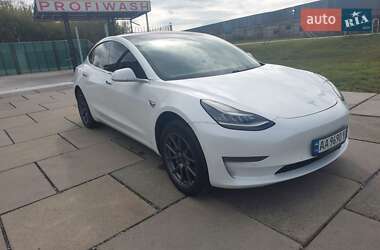Седан Tesla Model 3 2018 в 