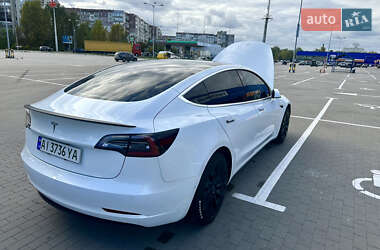 Седан Tesla Model 3 2019 в Сумах