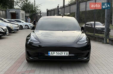 Седан Tesla Model 3 2018 в 