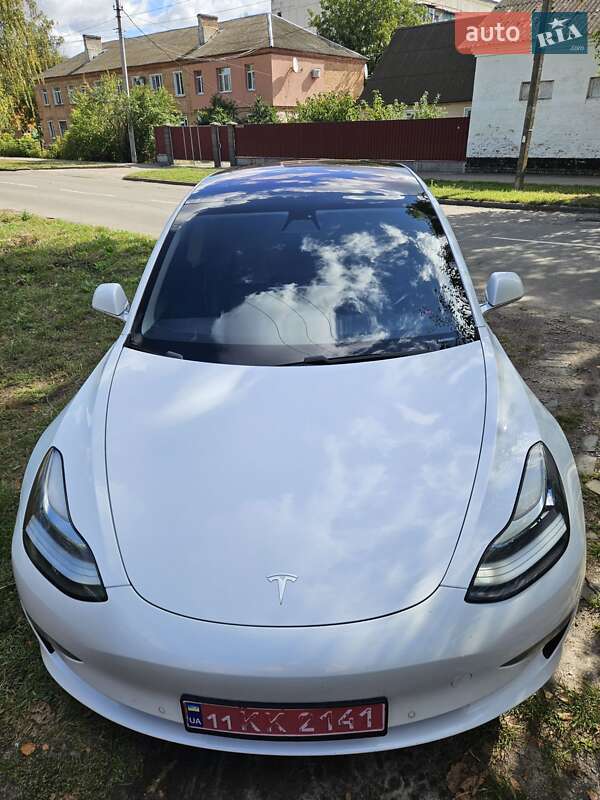 Седан Tesla Model 3 2018 в Миргороді фото 25 Седан Tesla Model 3 2018 в Миргороді