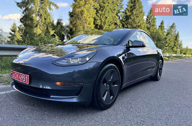 Седан Tesla Model 3 2023 в Львові