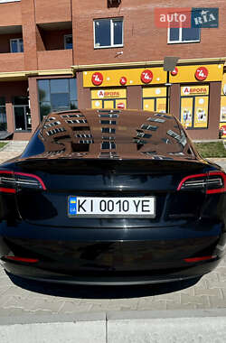 Седан Tesla Model 3 2018 в 