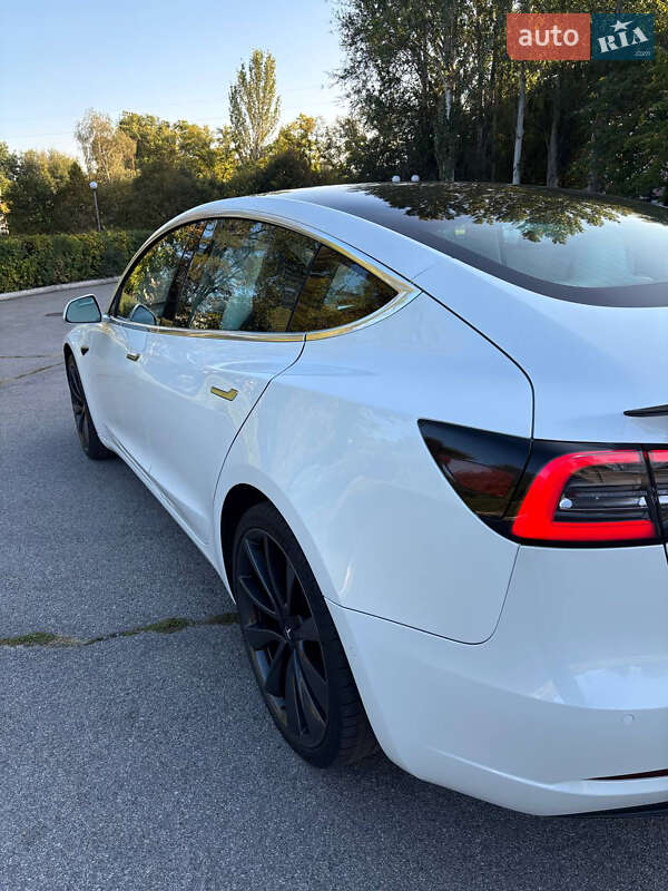 Седан Tesla Model 3 2019 в Запоріжжі фото 14 Седан Tesla Model 3 2019 в Запоріжжі