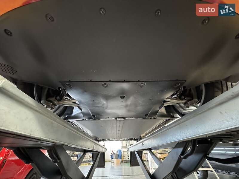 Седан Tesla Model 3 2024 в Одесі