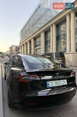 Седан Tesla Model 3 2022 в Києві