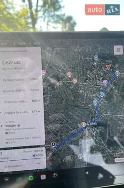 Седан Tesla Model 3 2020 в 