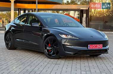 Седан Tesla Model 3 2024 в Запорожье