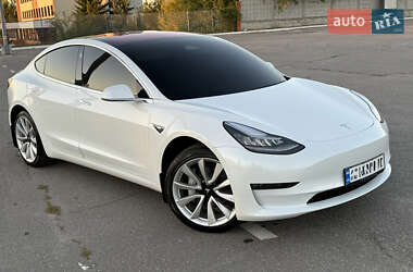 Седан Tesla Model 3 2017 в Харькове