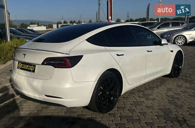 Седан Tesla Model 3 2020 в 