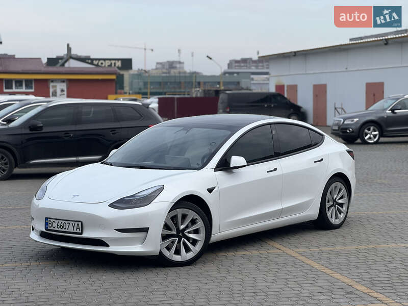 Tesla Model 3 2021 Tesla Model 3 2021